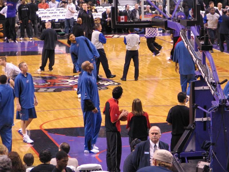 Raptors - 02.04.2005 021.jpg